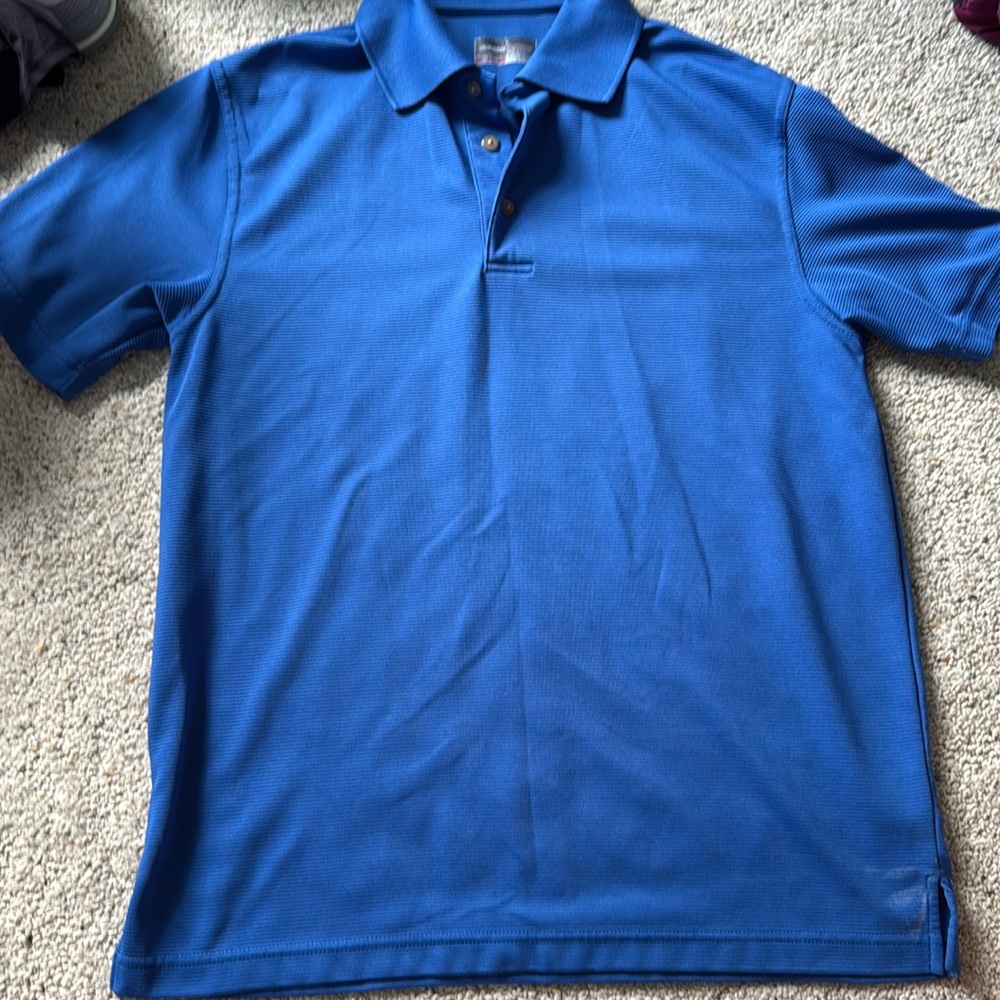 Nice men’s polo shirt. Athletic material.
